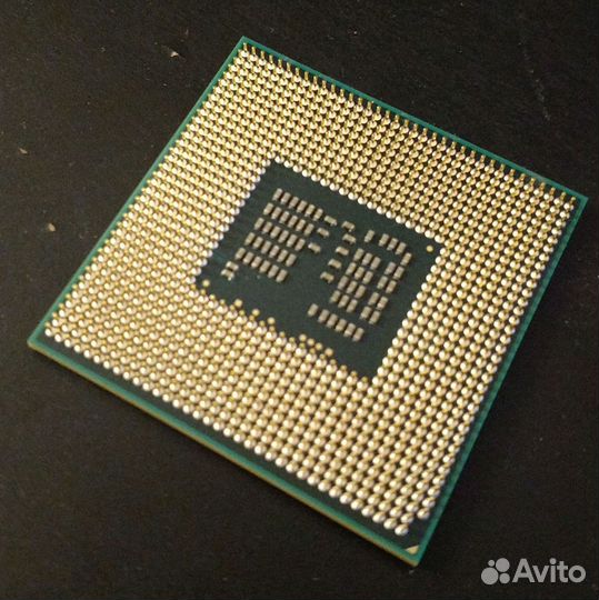 Процессор Intel Core i3-370M (slbuk)