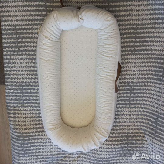 Кокон для новорожденных Dr.Hygge позиционер