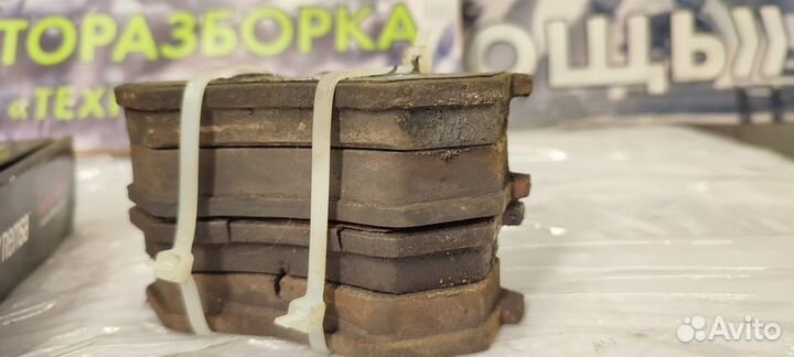 Колодки передние Audi 80 B4