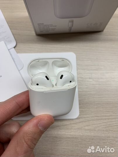Airpods 1