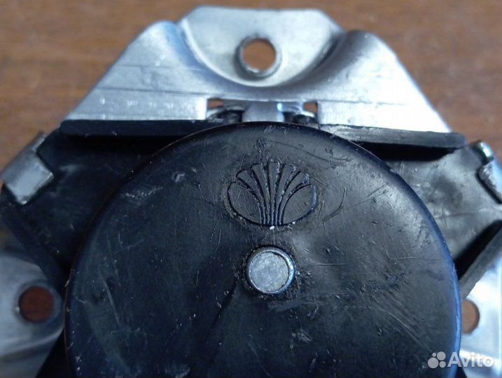 Стеклоподъемник передний левый Daewoo Nexia