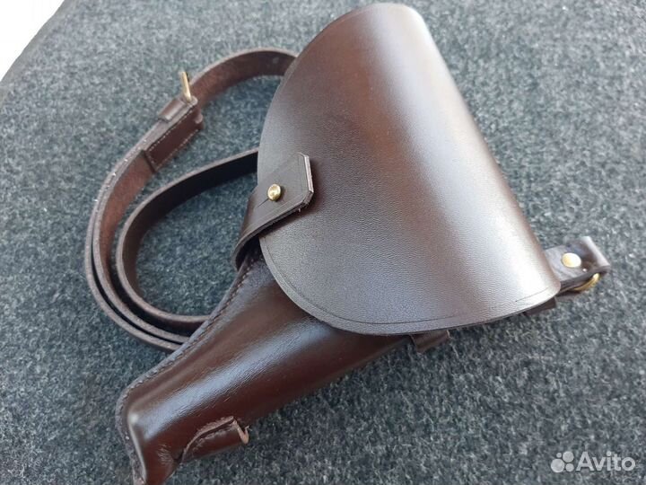Кобура с ремнем через плечо для рев. Наган кожа