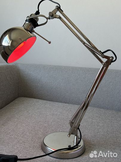 Умная лампа IKEA forsa настольная