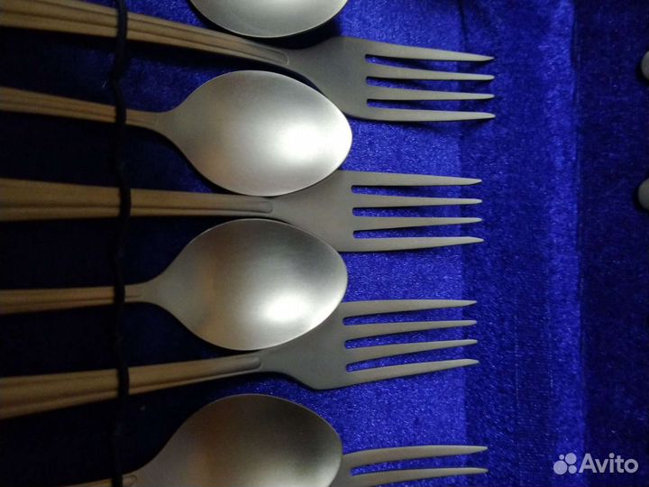 Столовые приборы titan