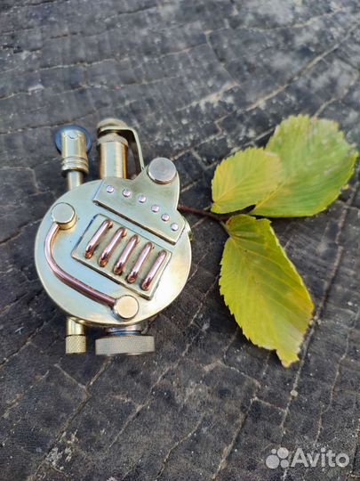 Бензиновая зажигалка в стиле стимпанк