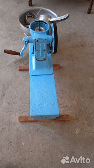 Сепаратор для молока ручной