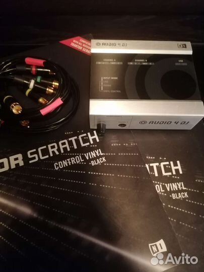Traktor audio 4 + винил таймкоды 2шт