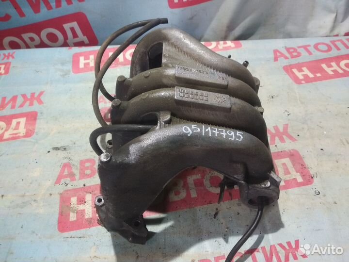 Коллектор впускной Рено Сценик 1