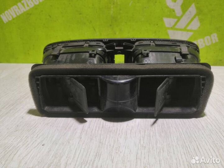 Дефлектор воздушный Фольксваген Гольф 6