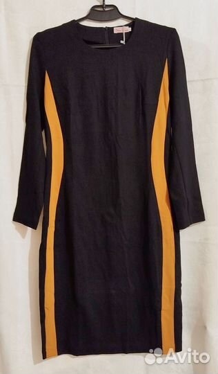 Платье новое теплое трикотажное 48 размер