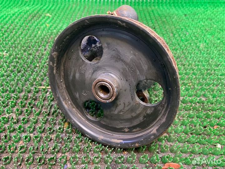 Насос гидроусилителя Renault Logan K7M710 2005