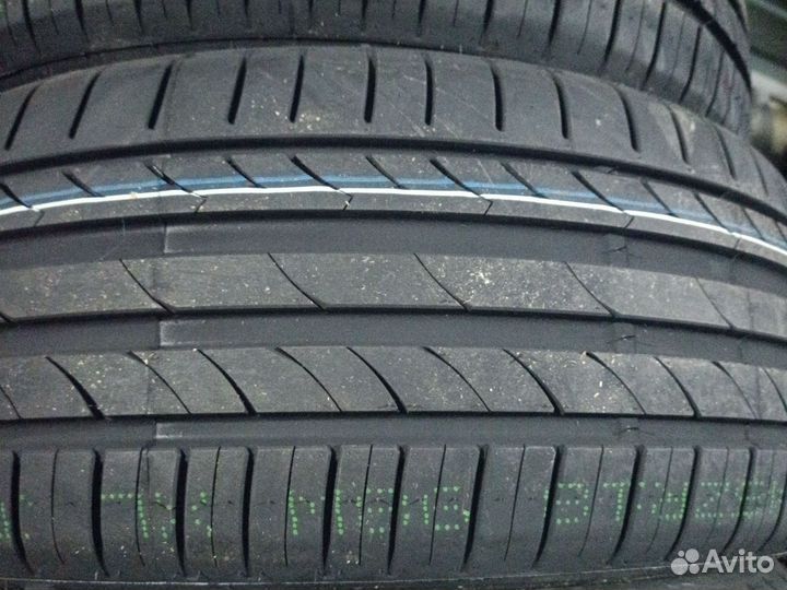 Tracmax X-Privilo TX3 235/45 R18