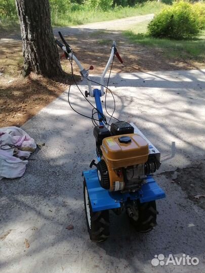 Мотоблоки и культиваторы бу нева