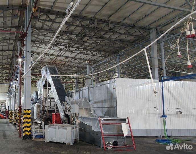 Требуется слесарь наладчик