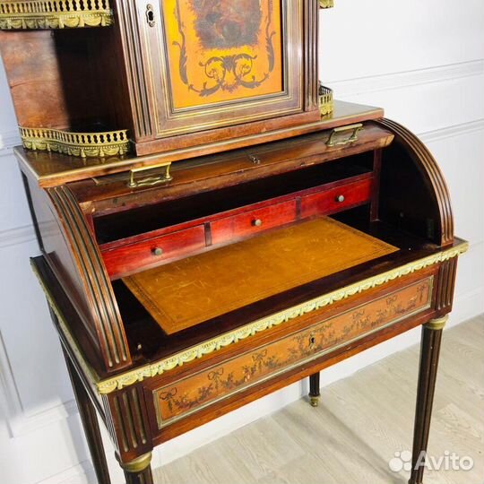 Бюро антикварное конца XIX века