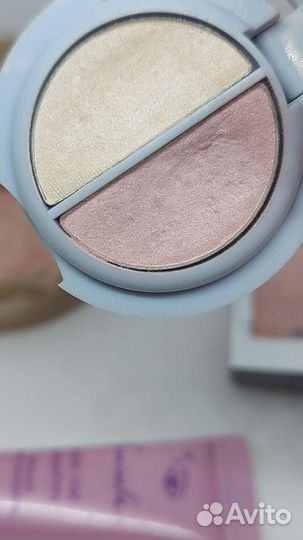 Тени для век разные