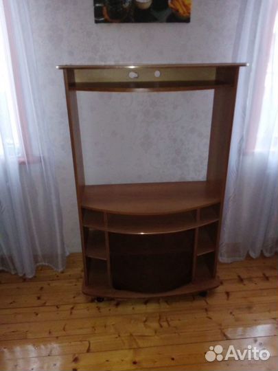 Тумба под телевизор