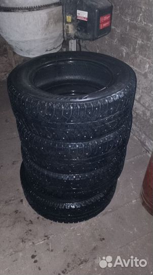 Bridgestone Ice Cruiser 7000 195/65 R15 29
