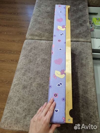 Пеленальная доска на кроватку