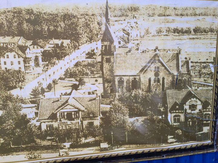 2-к. квартира, 80 м², 1/2 эт.