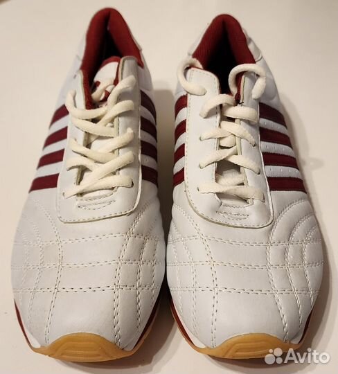 Кроссовки Erebos (новые)