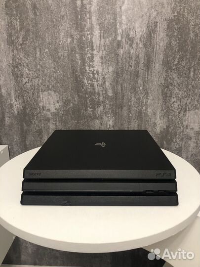 Sony playstation 4 pro 1tb