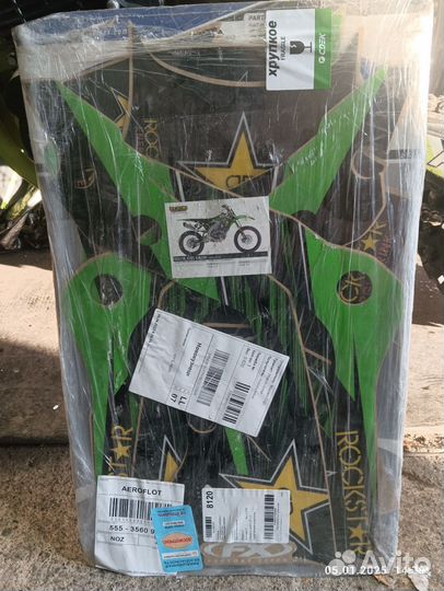 Наклейки на мотоцикл