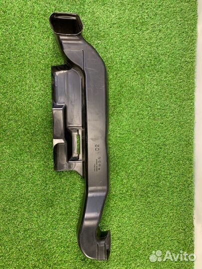 Воздуховод высоковольтной батареи Toyota Crown