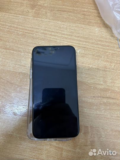 iPhone Xs, 64 ГБ