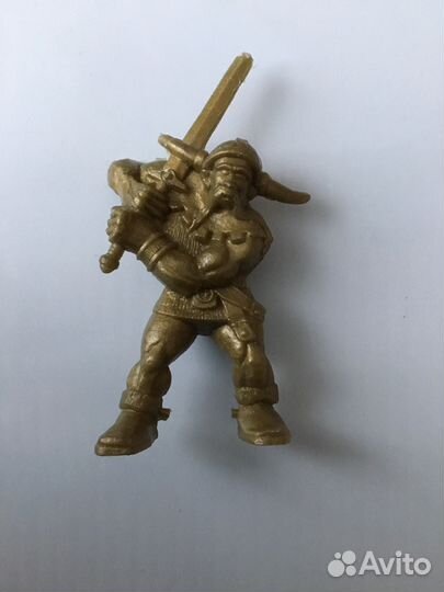 Фигурки пиратов