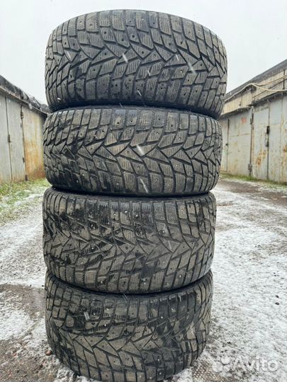 Dunlop Grandtrek Ice 02 275/40 R20 и 315/35 R20
