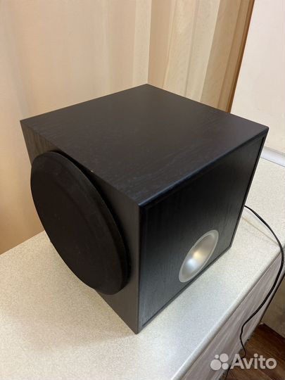 Активный домашний сабвуфер Yamaha