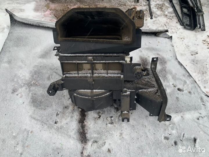 Корпус печки отопителя Lancer 9 ix лансер