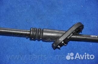 Трос стояночного тормоза зад прав PTA524 Pa