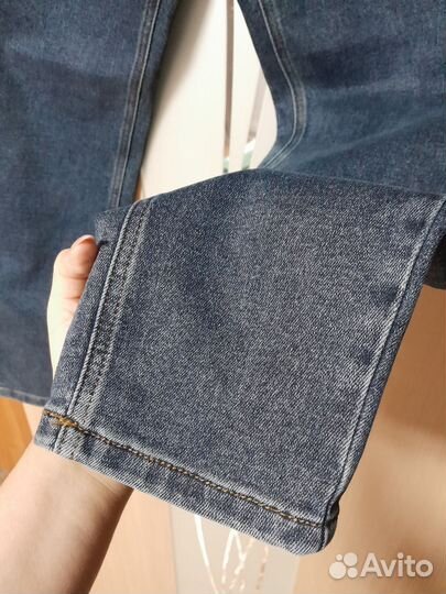 Джинсы новые