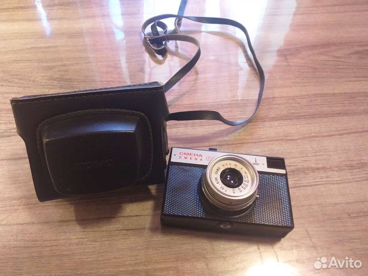 Плёночный фотоаппарат 