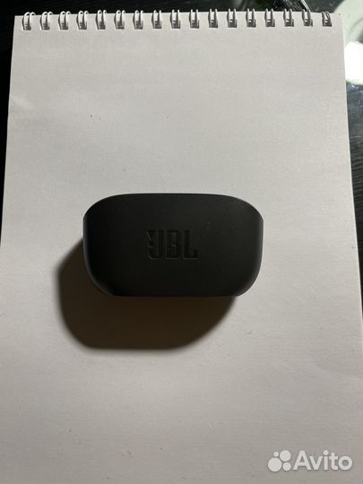 Беспроводные наушники jbl