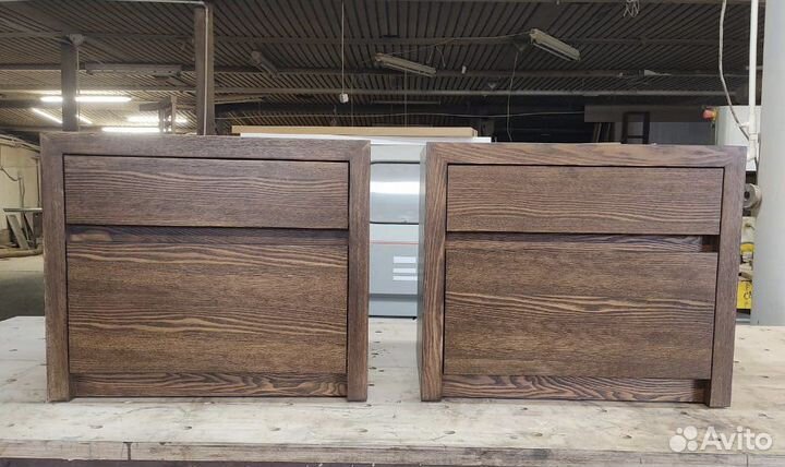 Тумба прикроватная массив