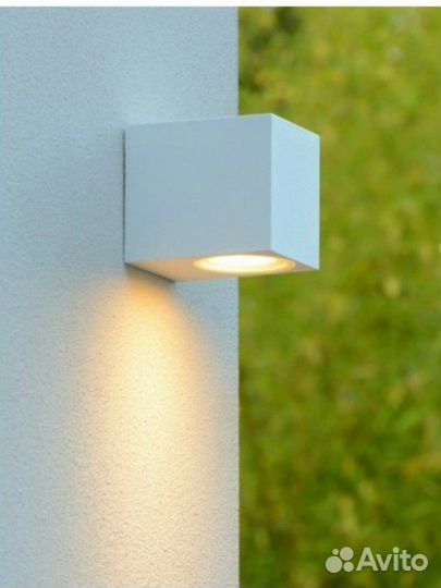 Уличные фасадные светильники