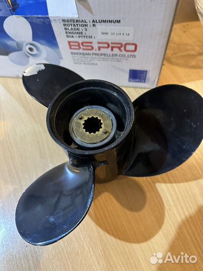 Гребной винт mercury 60