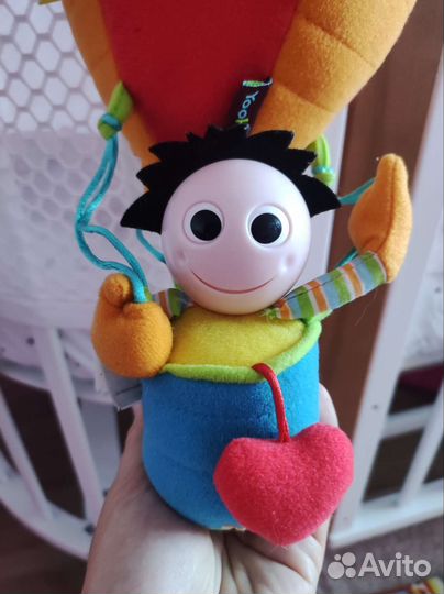 Развивающая игрушка на прищепке