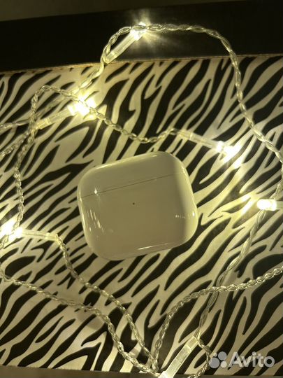 Apple AirPods 3-го поколения