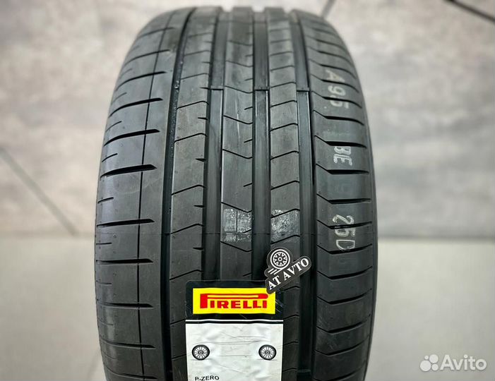 Pirelli P Zero PZ4 275/35 R23
