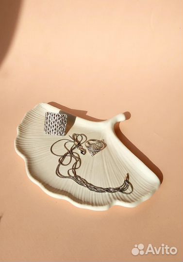 Кашпо из гипса Грут