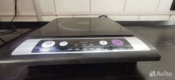 Индукционная плитка Kitfort