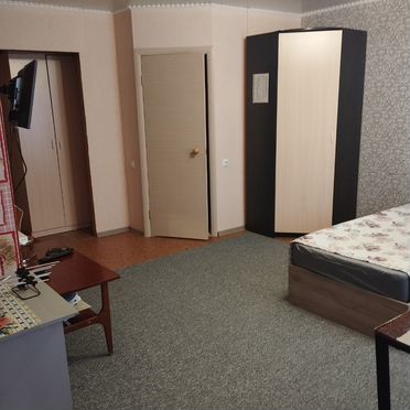 2-к. квартира, 58 м², 2/5 эт.