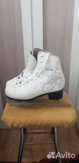 Коньки фигурные