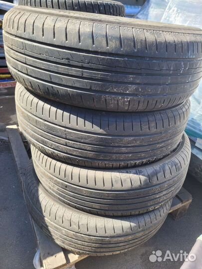 Yokohama BluEarth-A 215/65 R17