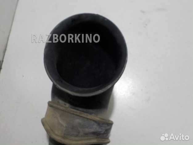 Воздухозаборник двигателя