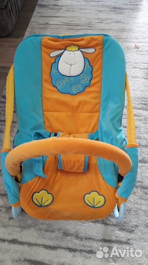 Шезлонг детский